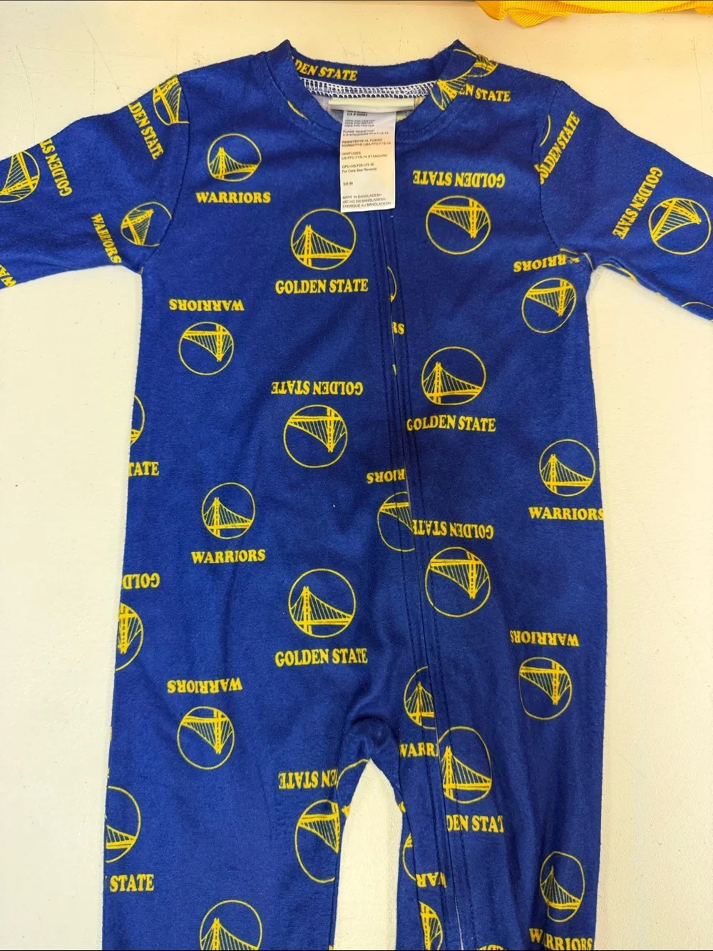 Golden State Warriors Kids One-Piece Sleeper - Navy/Yellow size 3/6 months new